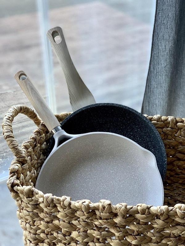 Top 10 pannas, kuras kļūs par īstu atradumu ikvienai saimniecei