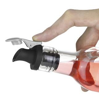 Pudeļu komplekts etiķim un eļļai 2x500 ml uz paliktņa